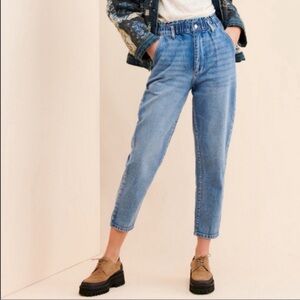 Urban outfitters pull on mom jeans cropped 26